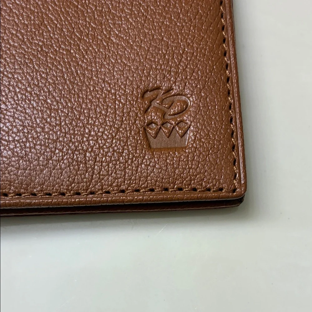 Elegant Brown Leather Money Clip